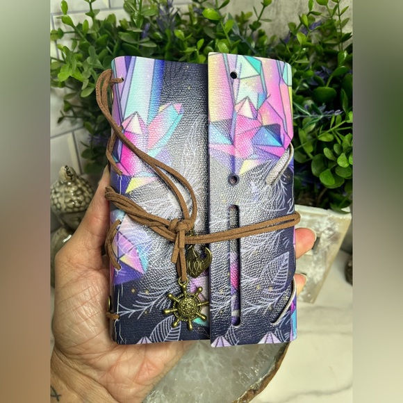 Vintage Style Crystal Journal - Picture 2 of 3